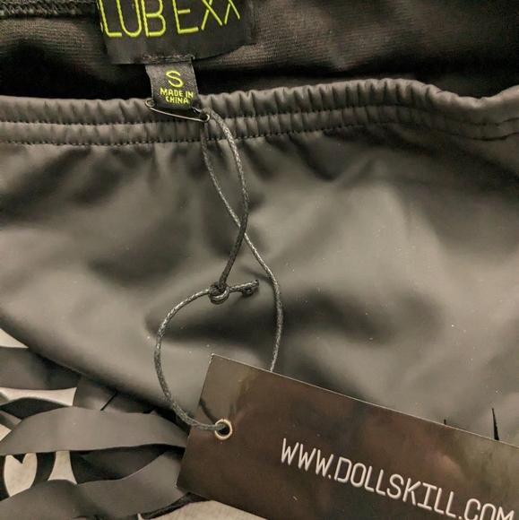 NWT. Asymmetrical fringe skort. BRANDIS CLUBEXX. Size small. - Picture 4 of 6